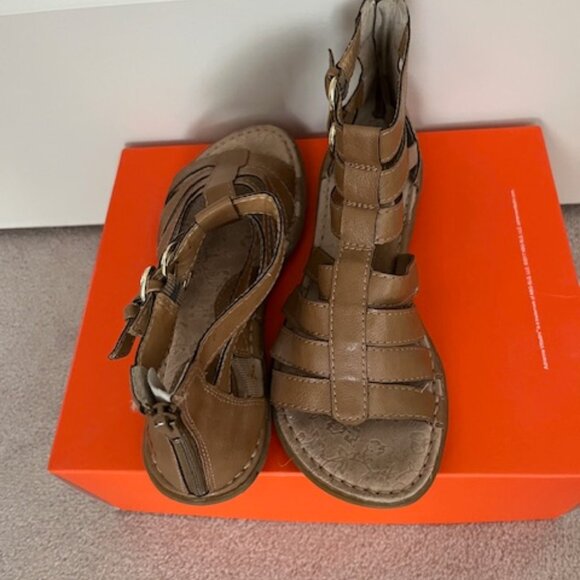Boc Brown Leather Sandals sz 6 - Picture 1 of 3